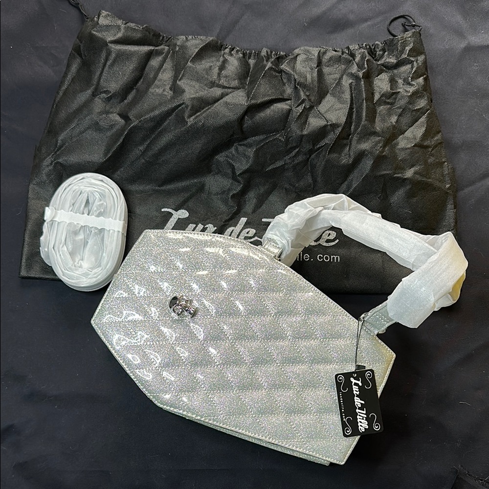 Lux de Ville Silver Glitter Vinyl Coffin Purse